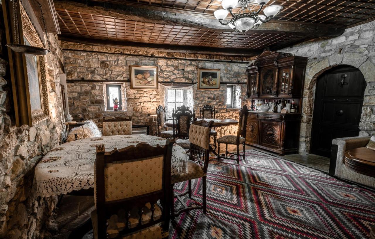 Hani I Xheblatit Berat Kültér fotó