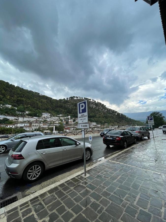 Hani I Xheblatit Berat Kültér fotó